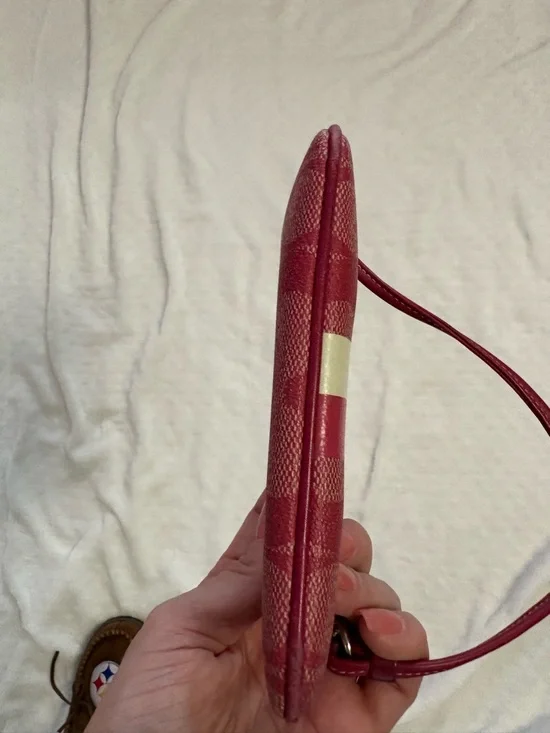 Coach Heritage Pink White Stripe Signature Wristlet with Hang Tag EUC - Picture 6 of 8